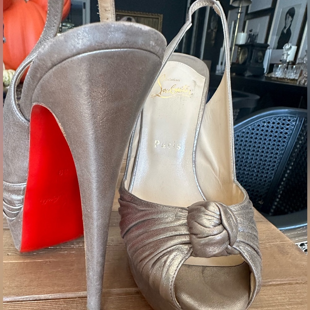 Christian Louboutin leather slingback pumps size 39